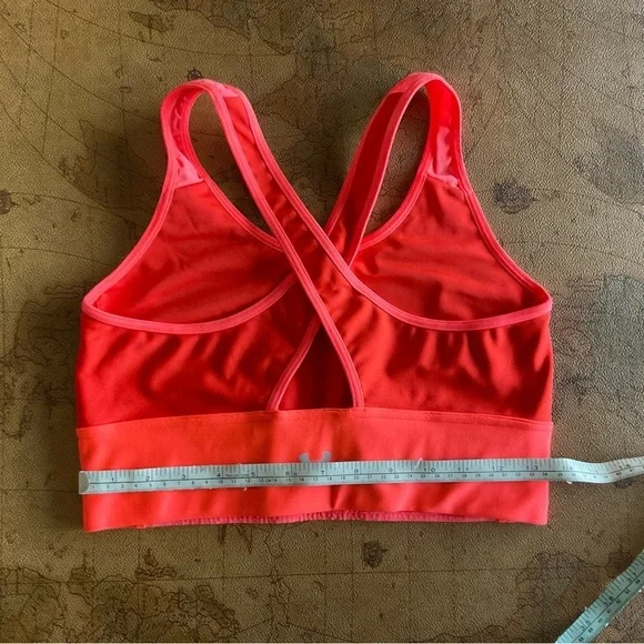 Under Armour Women's Sports Bra - Picture 5 of 6
